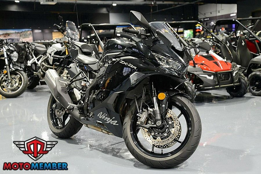 2025 Kawasaki Ninja® ZX™-4R ABS