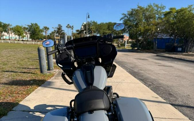 FLTRX 2026 Road Glide
