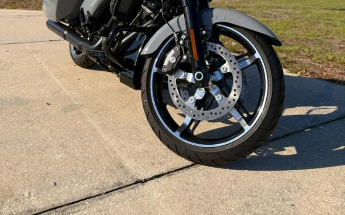 FLTRX 2026 Road Glide