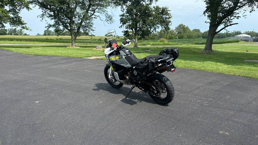 2027 Husqvarna Motorcycles Norden 901 Expedition
