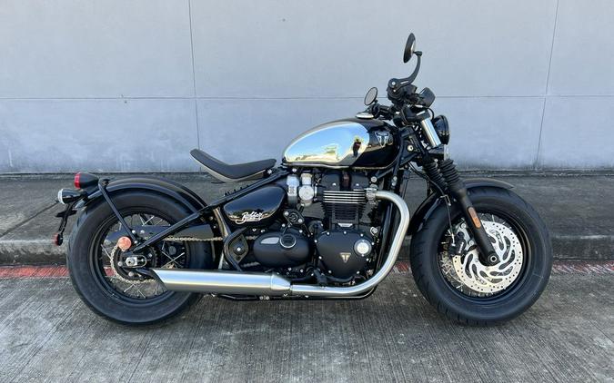 2023 Triumph Bonneville Bobber Chrome Edition Chrome / Jet Black