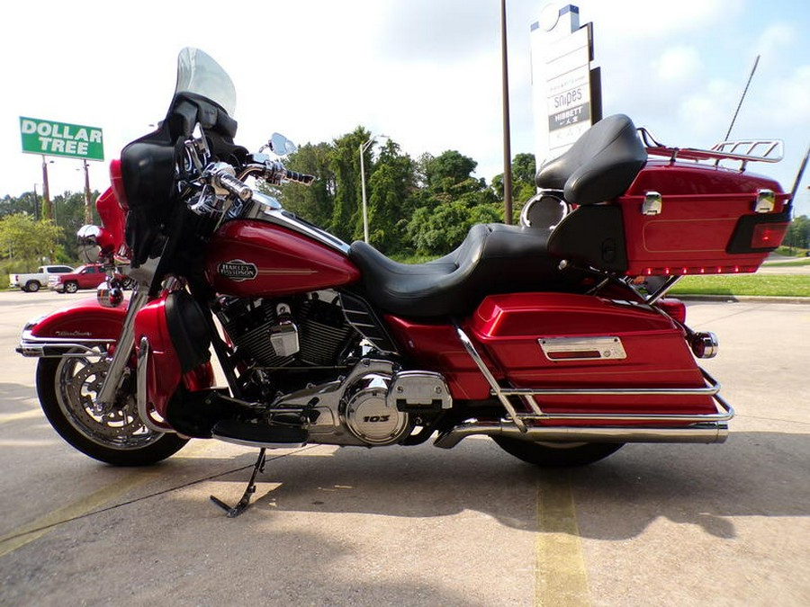 2012 Harley-Davidson® FLHTCU - Electra Glide® Ultra Classic