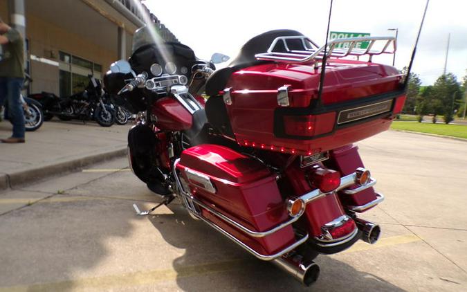 2012 Harley-Davidson® FLHTCU - Electra Glide® Ultra Classic