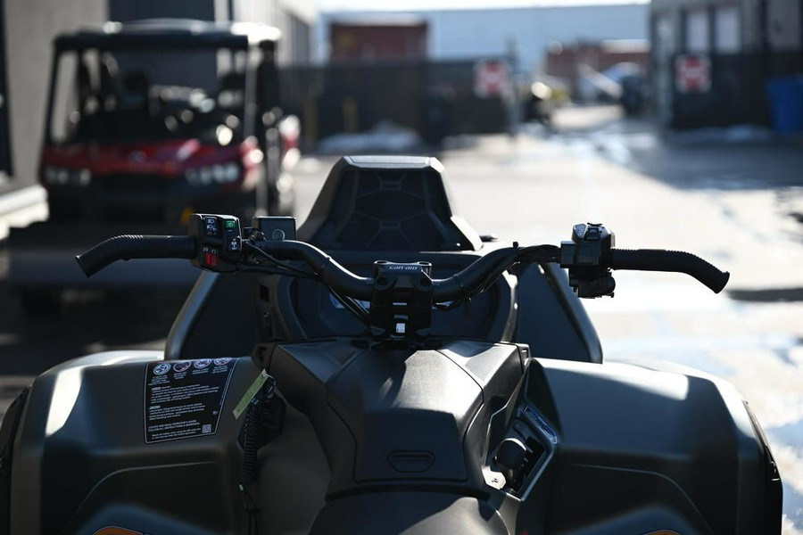 2026 Can-Am® Outlander X mr 1000R Loft Green Satin