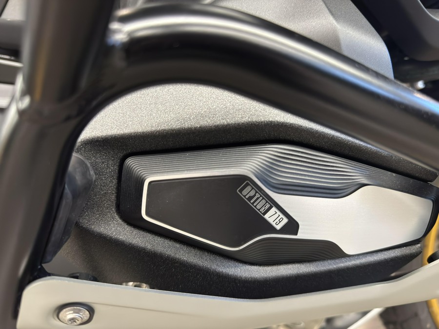 2025 BMW R 1300 GS Adventure - AURELIUS GREEN METALLIC MATTE