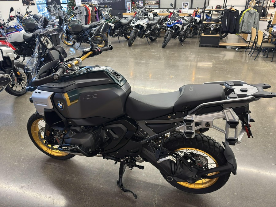 2025 BMW R 1300 GS Adventure - AURELIUS GREEN METALLIC MATTE
