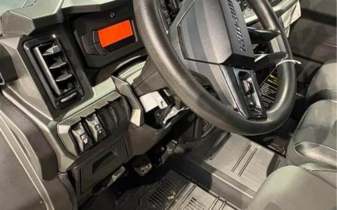 2026 Can-Am Defender Limited HD11