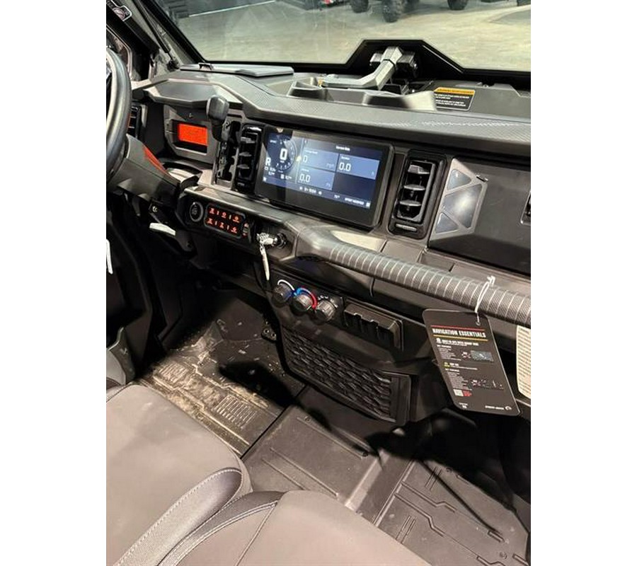 2026 Can-Am Defender Limited HD11