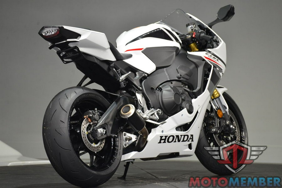 2026 Honda CBR1000RR Base