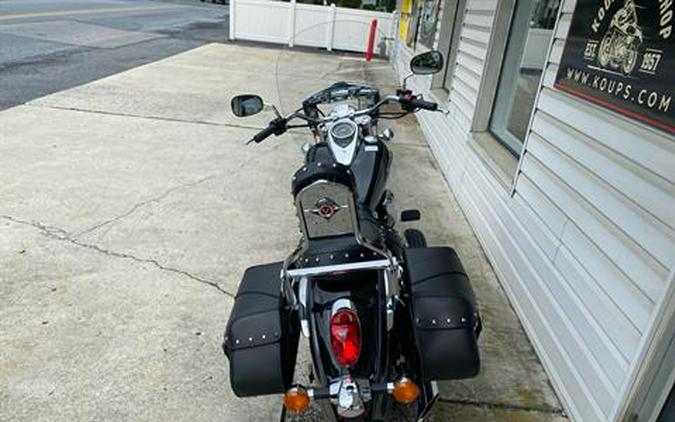2026 Kawasaki Vulcan® 900 Classic LT