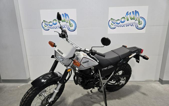 2027 Yamaha Motor Corp., USA TW200