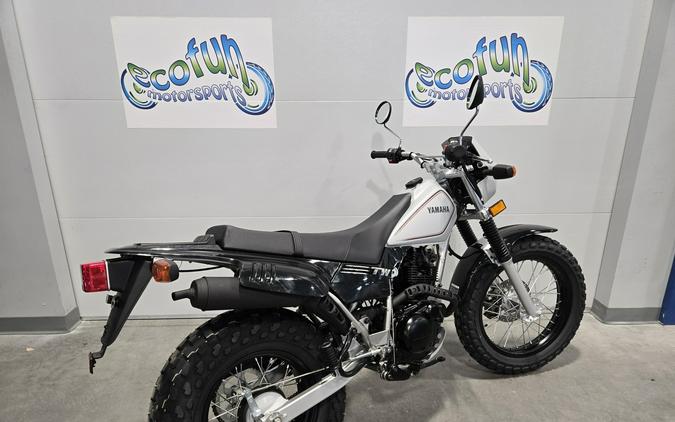 2027 Yamaha Motor Corp., USA TW200