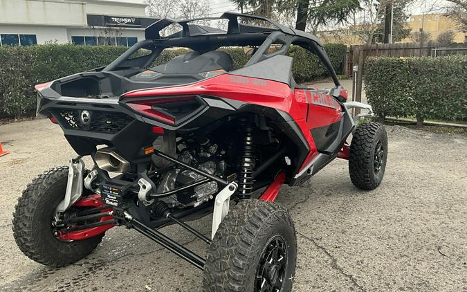 2024 Can-Am MAVERICK R X