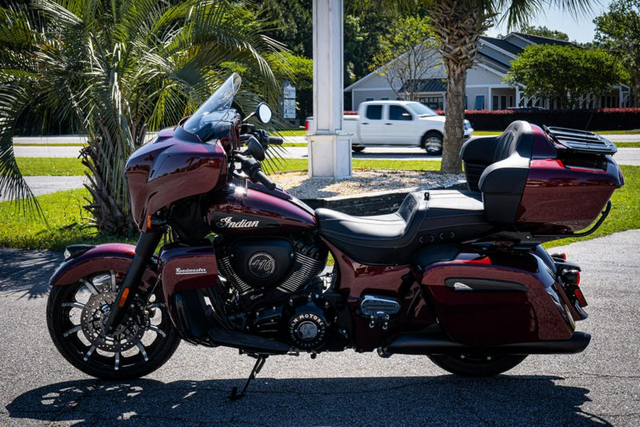 2024 Indian Motorcycle® Roadmaster® Dark Horse® w/Powerband Audio Package Maroon Metallic