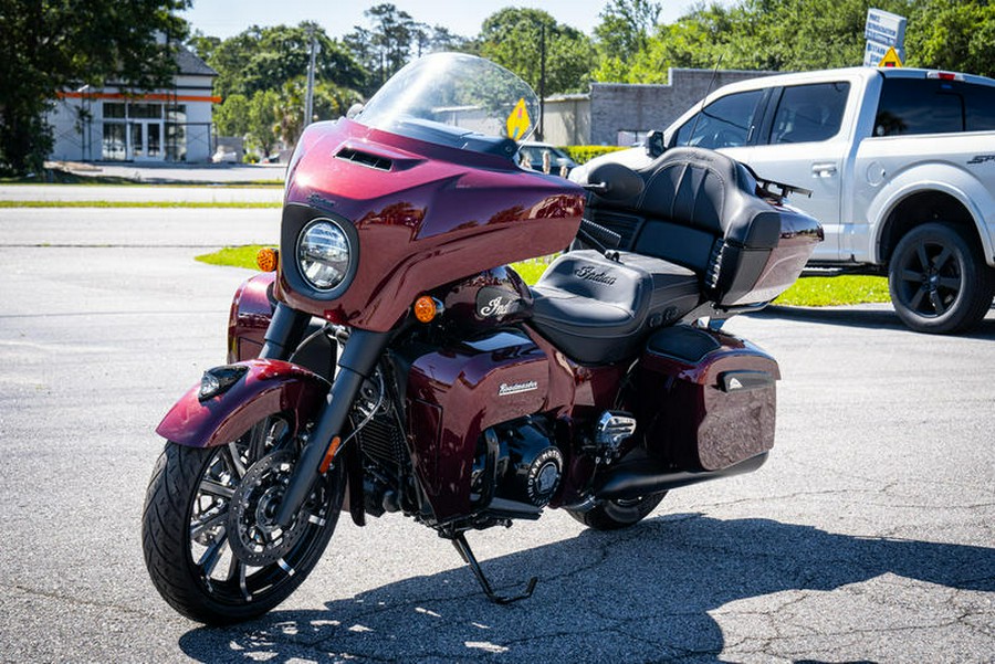 2024 Indian Motorcycle® Roadmaster® Dark Horse® w/Powerband Audio Package Maroon Metallic