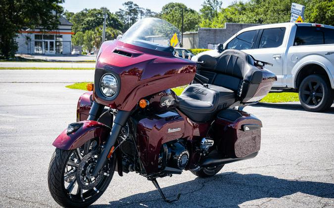 2024 Indian Motorcycle® Roadmaster® Dark Horse® w/Powerband Audio Package Maroon Metallic