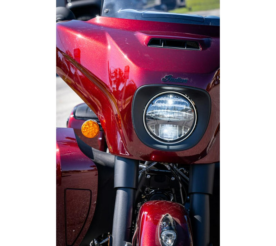 2024 Indian Motorcycle® Roadmaster® Dark Horse® w/Powerband Audio Package Maroon Metallic