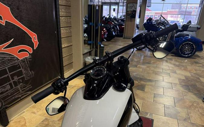 2022 Harley-Davidson® FXFBS - Fat Bob® 114