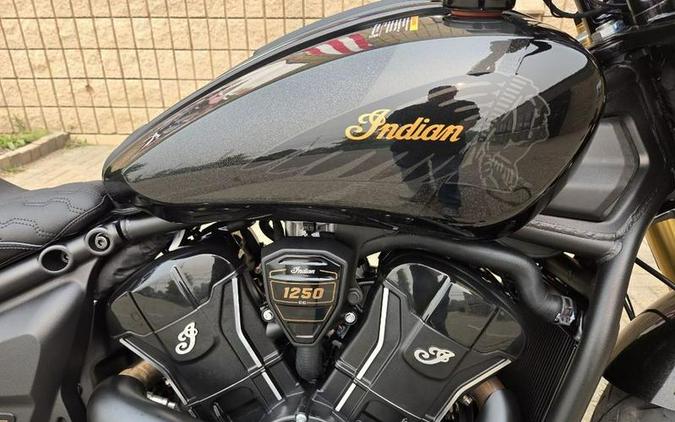 2026 Indian Motorcycle® 101 Scout® Black Crystal with Super Graphite