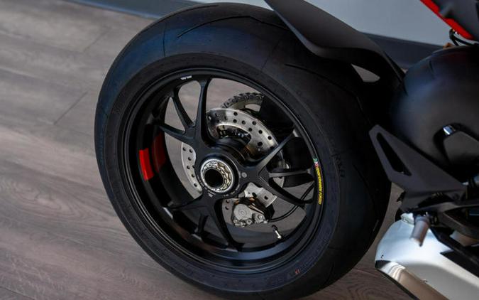 2023 Ducati Panigale V4 S Ducati Red