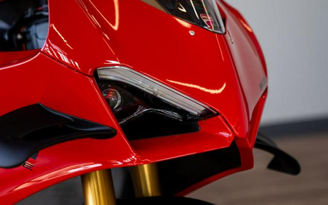 2023 Ducati Panigale V4 S Ducati Red