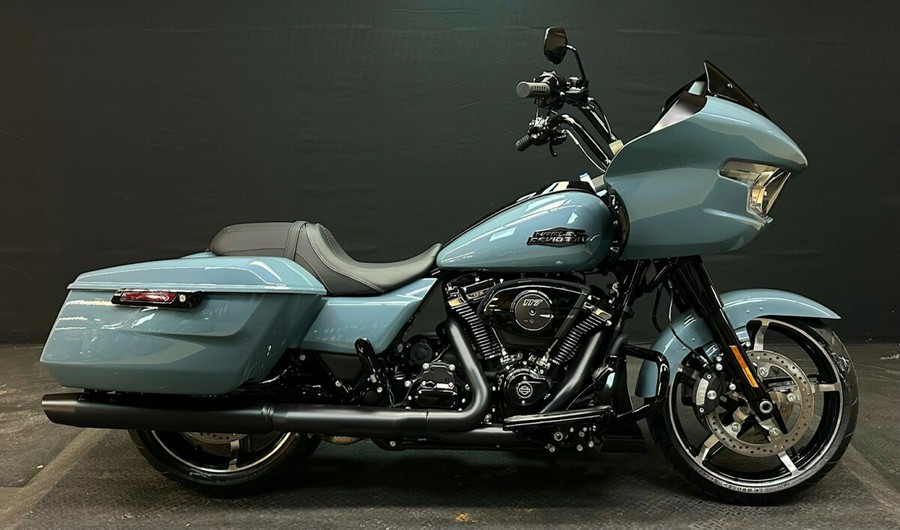 Harley-Davidson Road Glide® 2024 FLTRX SHARKSKIN BLUE