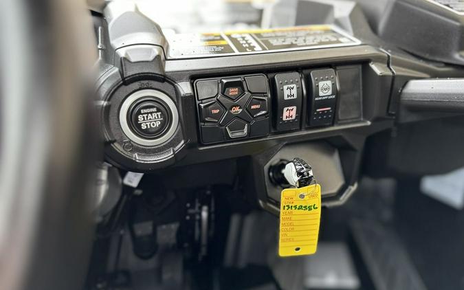 2022 Can-Am® Commander XT 700