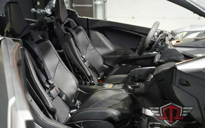 2026 Can-Am Maverick R Max X RS With Smart-Shox