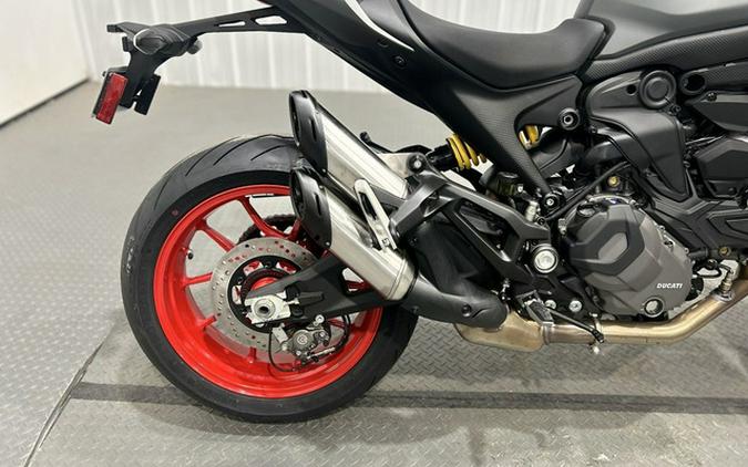 2025 DUCATI Monster Plus Aviator Grey