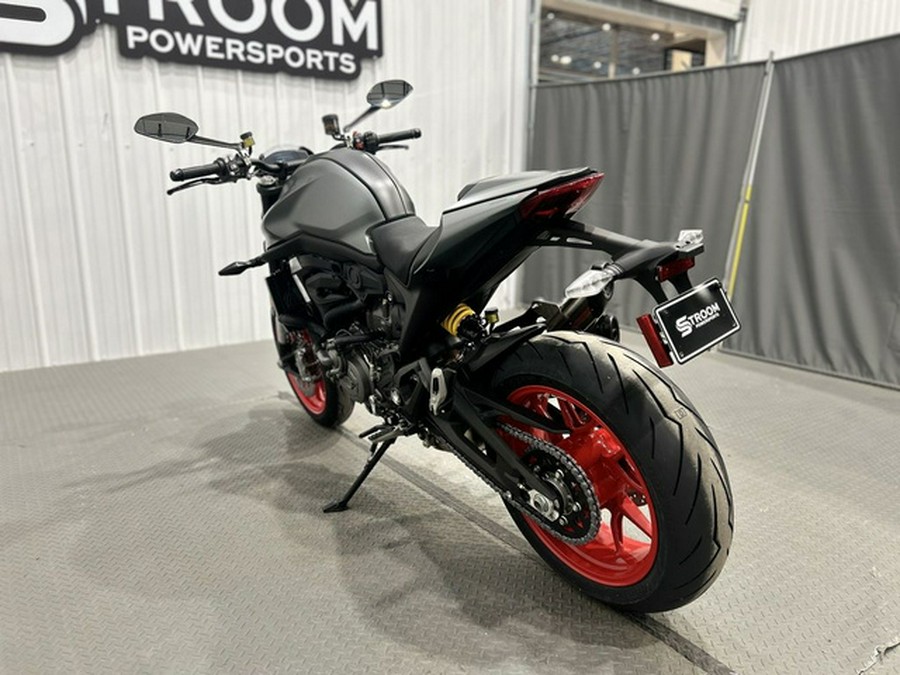 2025 DUCATI Monster Plus Aviator Grey