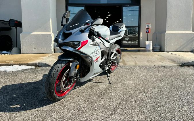 2025 Kawasaki Ninja ZX-6R ABS