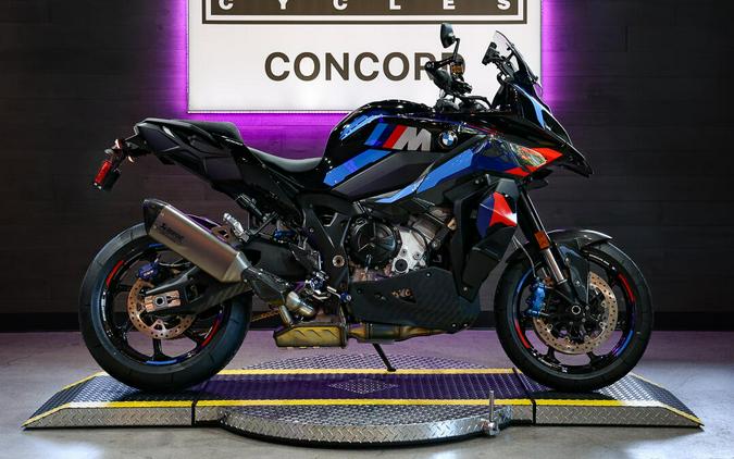 2026 BMW M 1000 XR