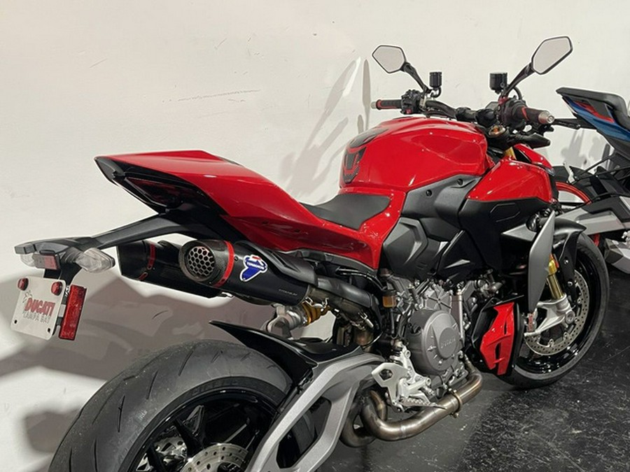 2025 Ducati Streetfighter V2 S