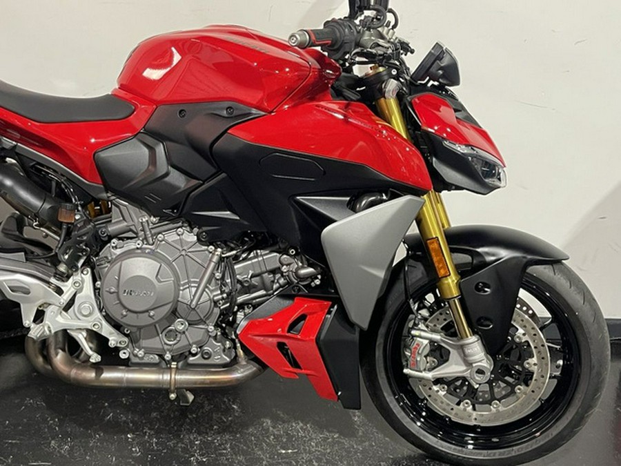 2025 Ducati Streetfighter V2 S