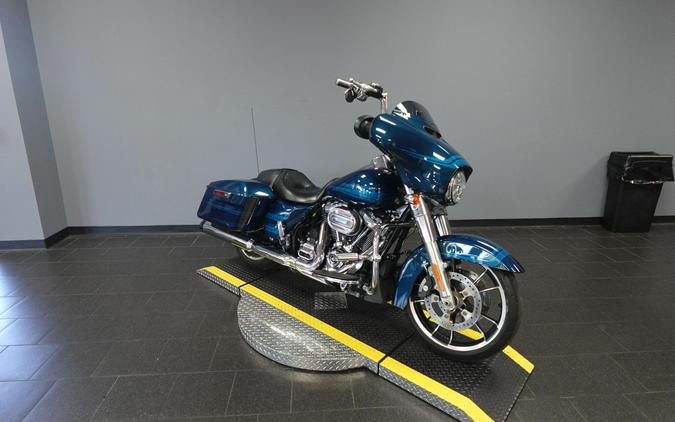 2020 Harley-Davidson Street Glide Tahitian Teal
