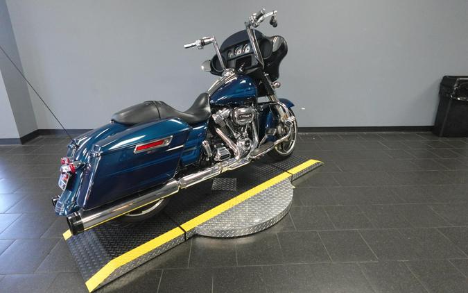 2020 Harley-Davidson Street Glide Tahitian Teal