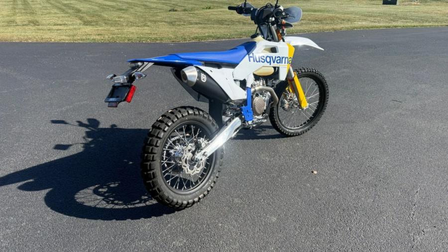2027 Husqvarna Motorcycles FE 501 S