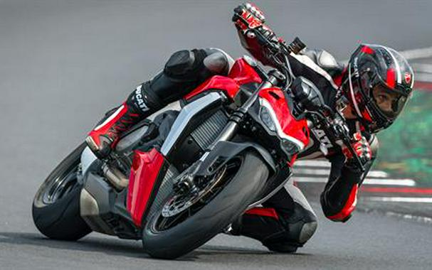 2023 Ducati Streetfighter V2