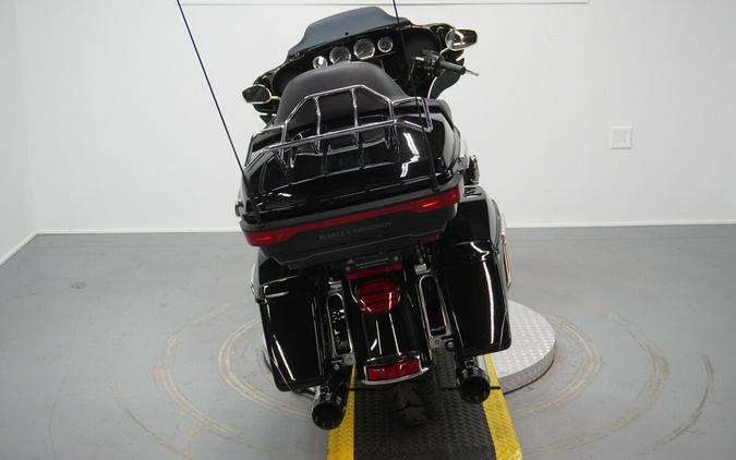 2015 Harley-Davidson® Ultra Limited Low Vivid Black