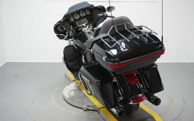 2015 Harley-Davidson® Ultra Limited Low Vivid Black