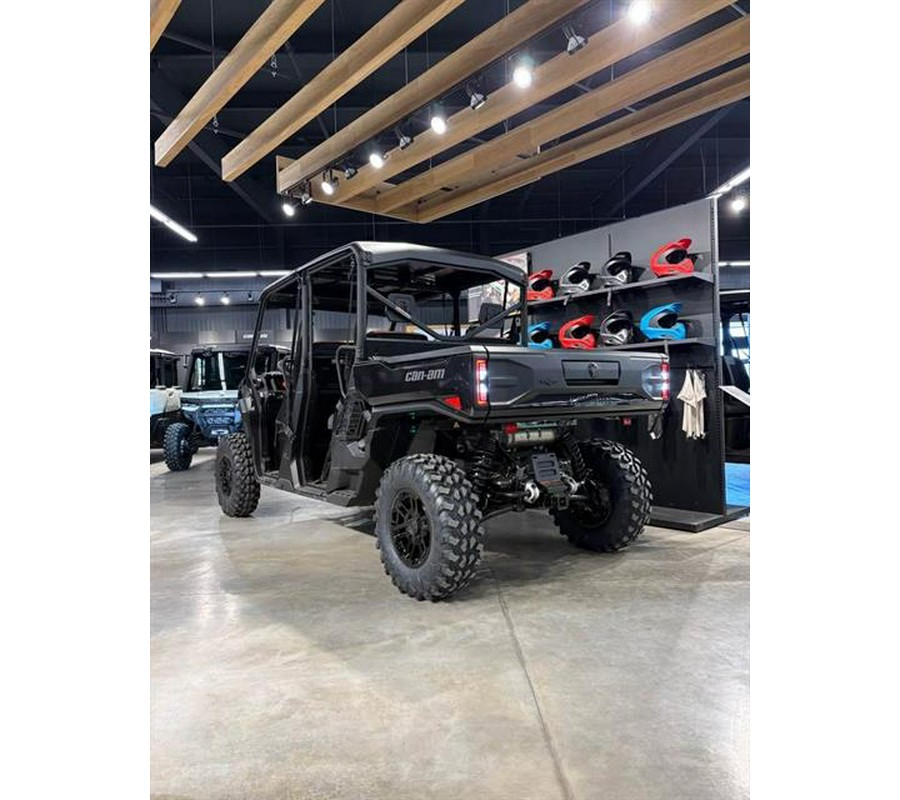 2026 Can-Am Defender MAX Lone Star HD11