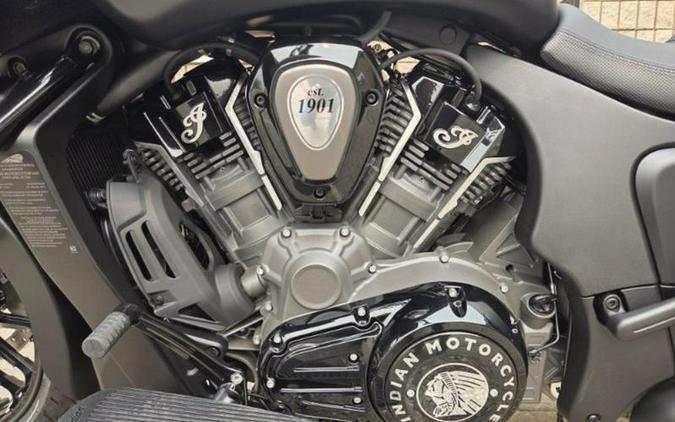 2026 Indian Motorcycle® Challenger® Dark Horse® Black Smoke