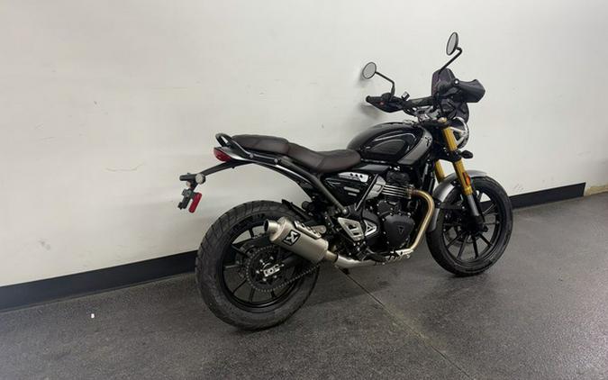 2025 Triumph Scrambler 400 X Phantom Black Silver Ice