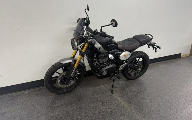 2025 Triumph Scrambler 400 X Phantom Black Silver Ice