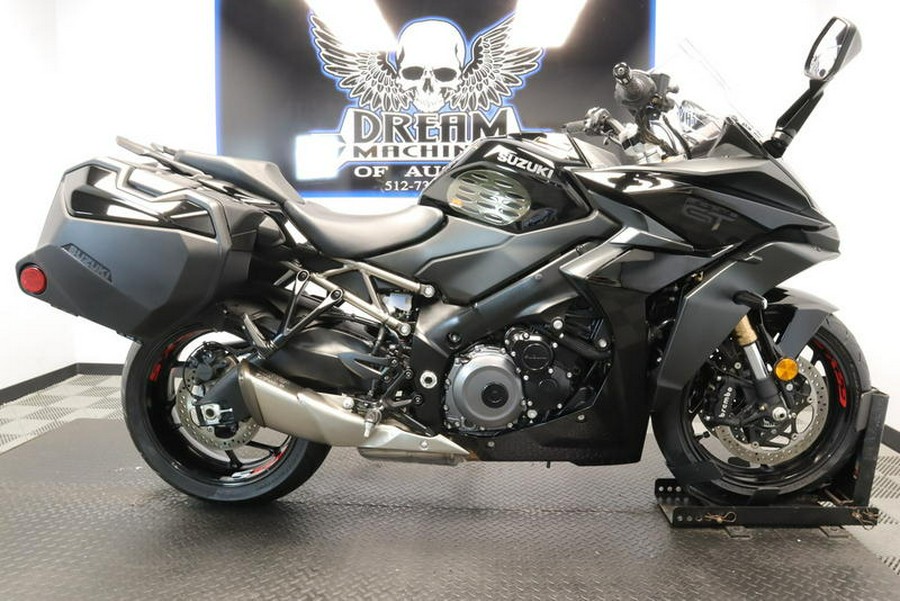 2022 Suzuki GSX-S1000GT Plus