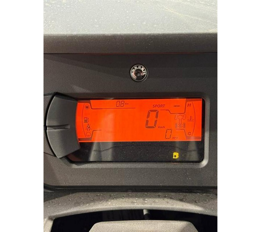 2026 Can-Am Defender MAX XT HD11