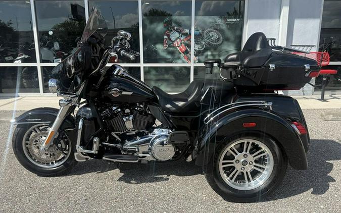 2023 Harley-Davidson Trike FLHTCUTG - Tri Glide Ultra