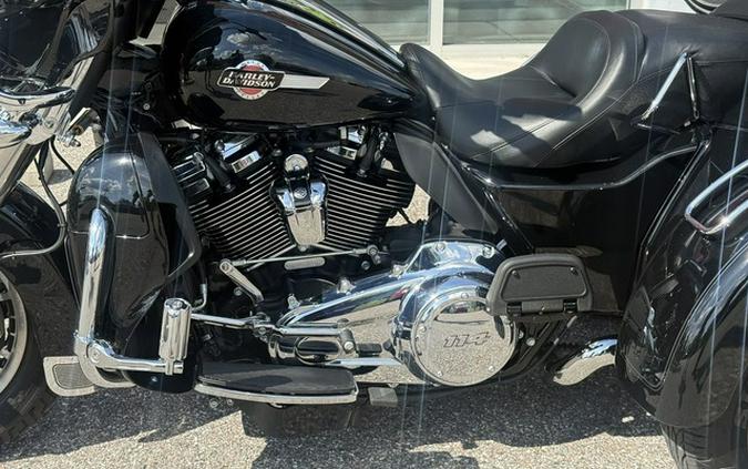 2023 Harley-Davidson Trike FLHTCUTG - Tri Glide Ultra