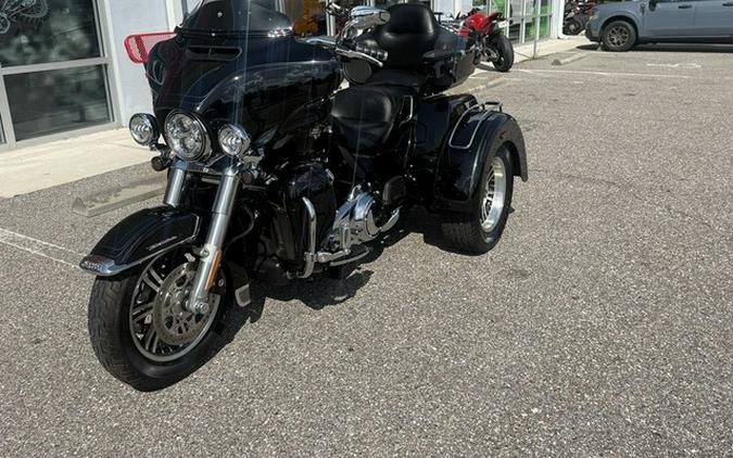 2023 Harley-Davidson Trike FLHTCUTG - Tri Glide Ultra