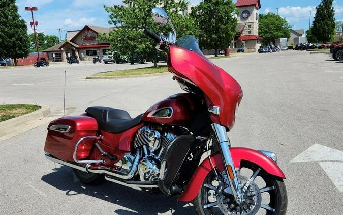 2019 Indian Motorcycle® Chieftain® Limited Ruby Metallic